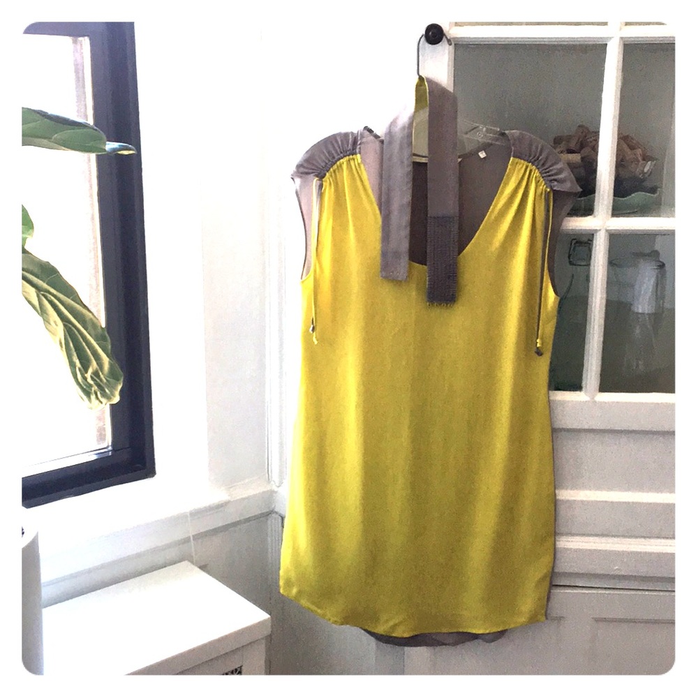 Silk yellow/gray Cynthia Vincent dress